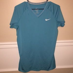 Nike Pro Combat workout shirt💙💙